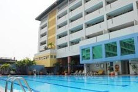 фото отеля Aiya Residence Sport Club BTS Budget Hotel