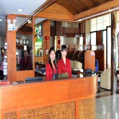 фото отеля Aiya Residence Sport Club BTS Budget Hotel