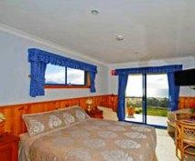 фото отеля Bicheno's Ocean View Retreat