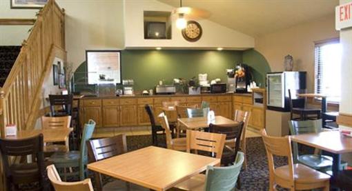 фото отеля AmericInn Lodge & Suites Ankeny