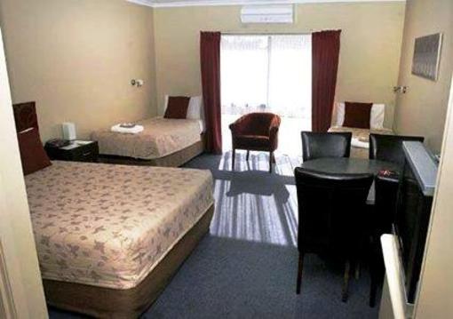 фото отеля Comfort Inn May Park