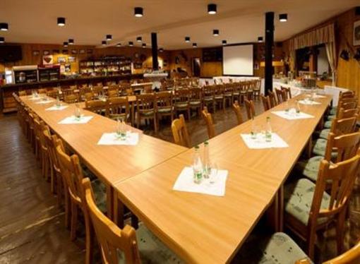 фото отеля Hotel Ski Zahradky And Bungalows Demanovska Dolina
