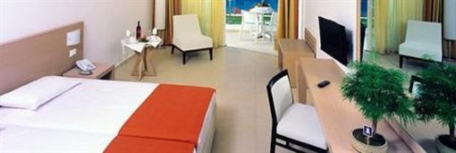 фото отеля Kolymbia Beach Hotel