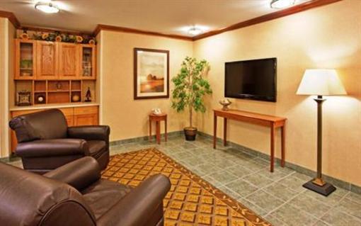 фото отеля Candlewood Suites Junction City