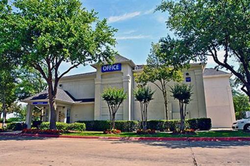 фото отеля Studio 6 Austin Midtown