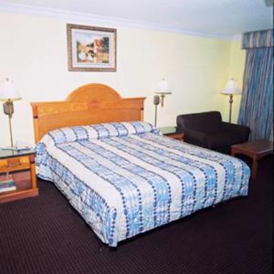 фото отеля Americas Best Value Inn & Suites Mill Valley