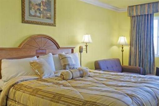 фото отеля Americas Best Value Inn & Suites Mill Valley