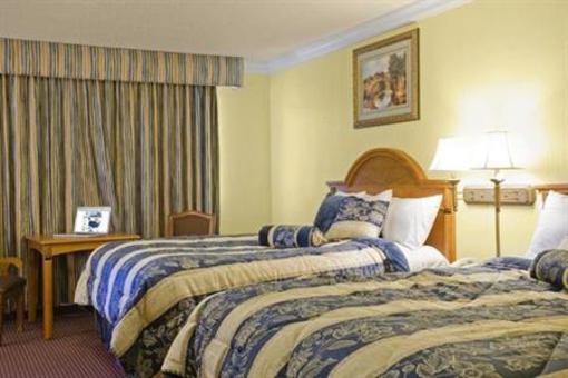 фото отеля Americas Best Value Inn & Suites Mill Valley
