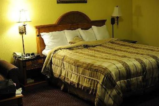 фото отеля Americas Best Value Inn & Suites Mill Valley
