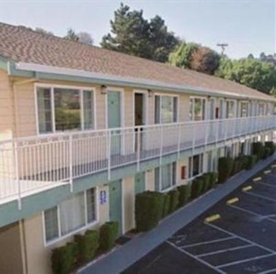 фото отеля Americas Best Value Inn & Suites Mill Valley