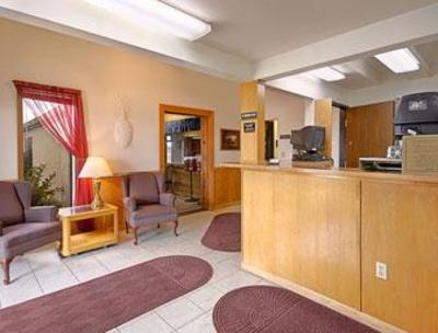 фото отеля Super 8 Motel Watertown (South Dakota)