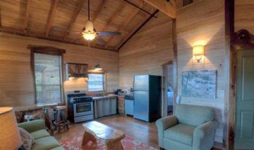 фото отеля Schlitterbahn Resort at New Braunfels