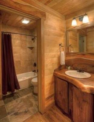 фото отеля Schlitterbahn Resort at New Braunfels