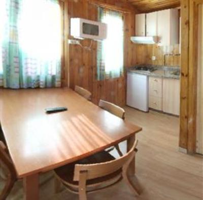 фото отеля Bungalow Park La Cerdanya Prullans