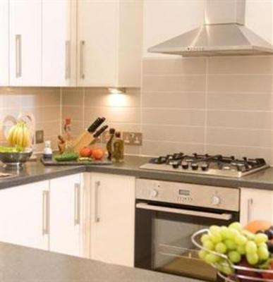 фото отеля Inverness City Suites