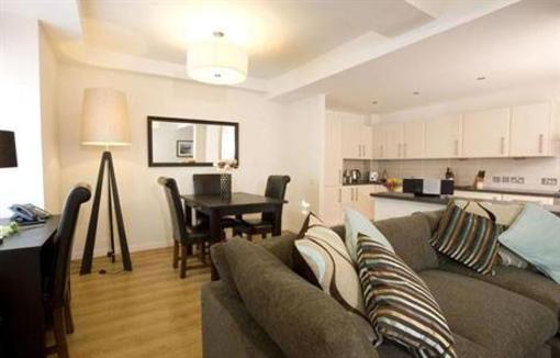 фото отеля Inverness City Suites