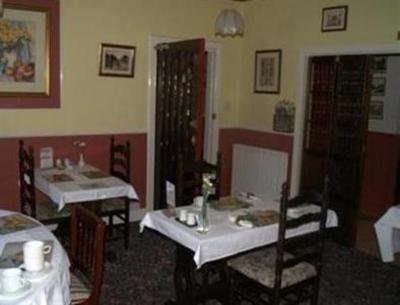 фото отеля Highland House Hotel