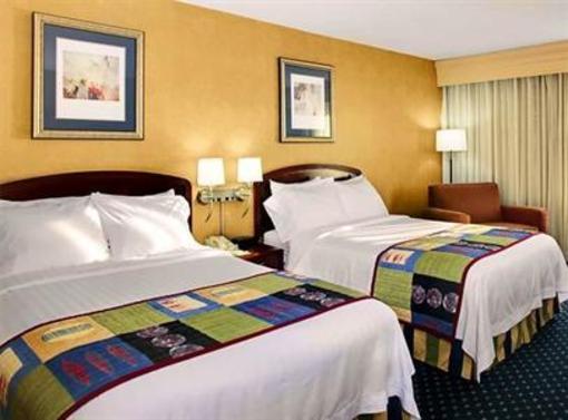 фото отеля Courtyard by Marriott Greenville