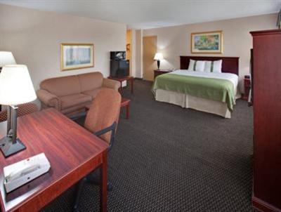 фото отеля Holiday Inn Des Moines Downtown