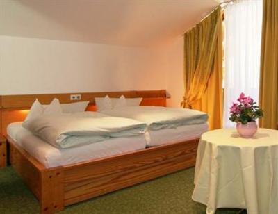 фото отеля Gaestehaus Boehm