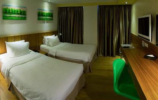 фото отеля French Hotel