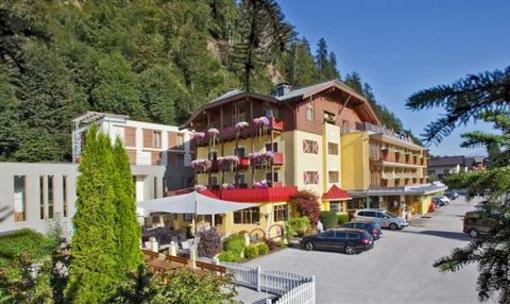 фото отеля Hotel Badhaus
