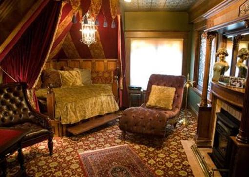 фото отеля Rivertown Inn