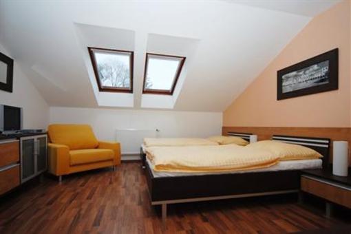 фото отеля Pension u Kacenky Dacice