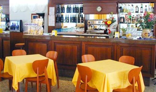 фото отеля Hotel Zenith Lignano Sabbiadoro