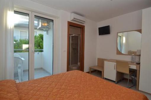 фото отеля Hotel Zenith Lignano Sabbiadoro