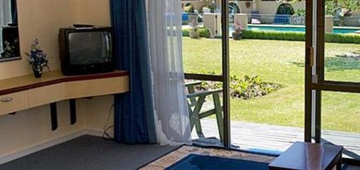 фото отеля Equestrian Lodge Motel