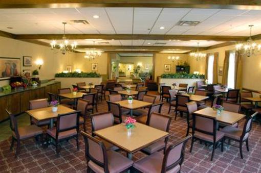 фото отеля Holiday Inn Express Charleston - Civic Center