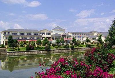 фото отеля Tengchong Airport Sightseeing Hotel