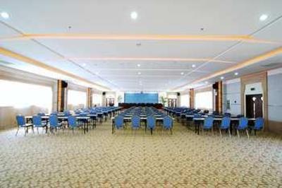 фото отеля Tengchong Airport Sightseeing Hotel