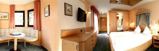 фото отеля Granpanorama Hotel Stephanshof