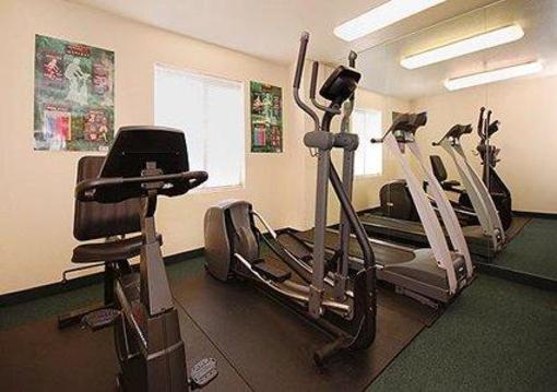 фото отеля Sleep Inn & Suites Omaha