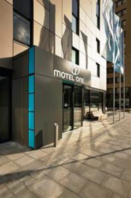 фото отеля Motel One Hamburg Alster