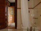 фото отеля Showers Inn