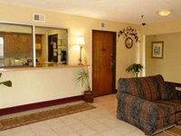 Super 8 Nashville/Downtown/Opryland