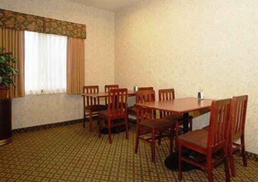 фото отеля Comfort Inn And Suites Tahlequah
