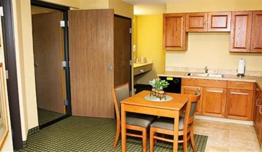 фото отеля AmericInn Lodge & Suites Peoria