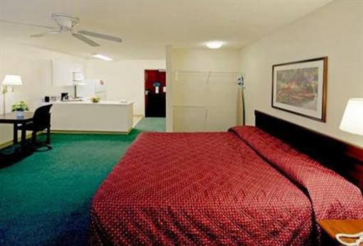 фото отеля Extended Stay America Chicago Woodfield Mall