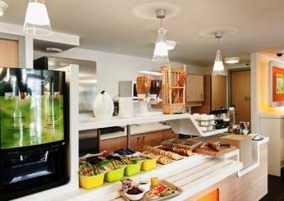 фото отеля Ibis Budget Marseille l'Estaque