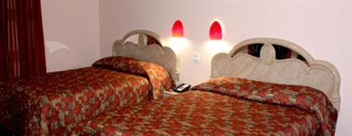 фото отеля Crystal Star Inn