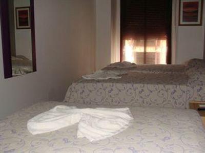 фото отеля Hostal Alaska Madrid