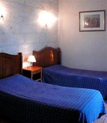 фото отеля Au Saint Roch Hotel Avignon