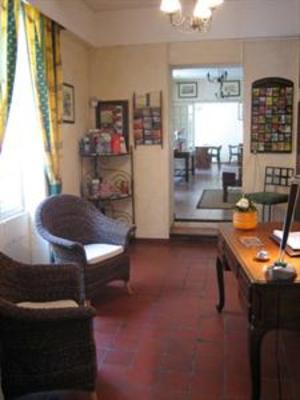 фото отеля Au Saint Roch Hotel Avignon