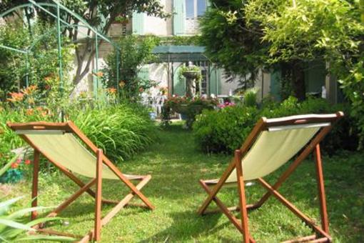 фото отеля Au Saint Roch Hotel Avignon