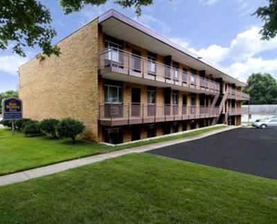 фото отеля BEST WESTERN PLUS Soldiers Field Tower and Suites