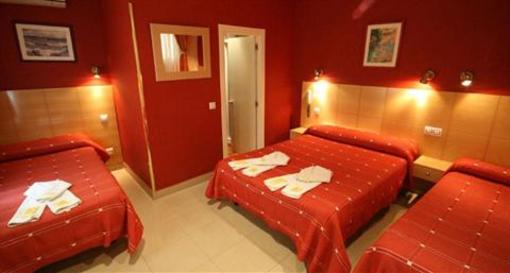 фото отеля Hostal Tijcal I Madrid